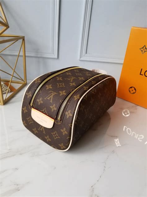 louis vuitton makeup pouch replica|louis vuitton toiletry hard case.